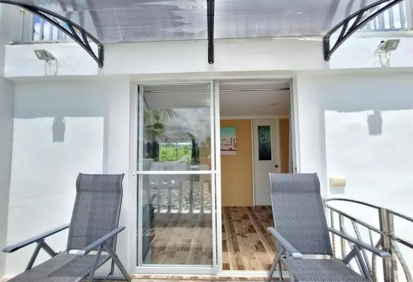 Aamiaismajoitus (B&B) Joe S Castle