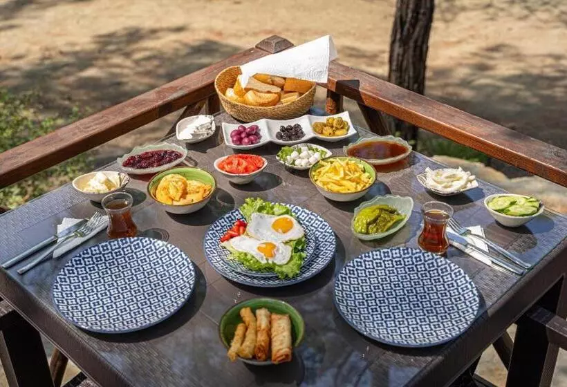 Aamiaismajoitus (B&B) Pydnai_village