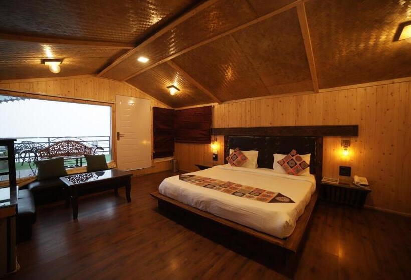 Hotel Aman The Lake Side