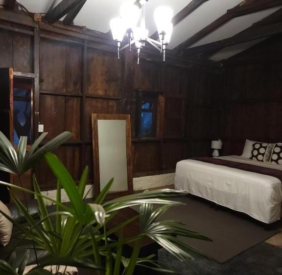 هتل Bosko Cerro Verde