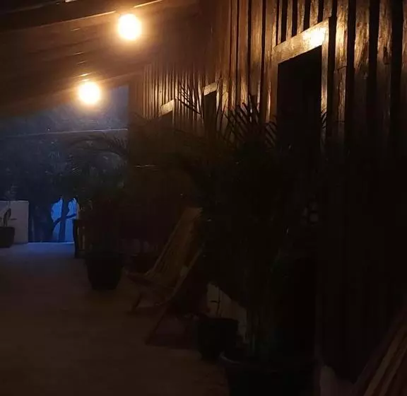 Hotelli Bosko Cerro Verde