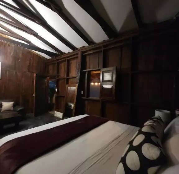 Hotelli Bosko Cerro Verde