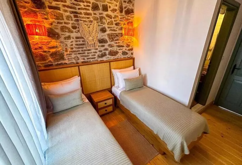 ホテル Cundalis1893