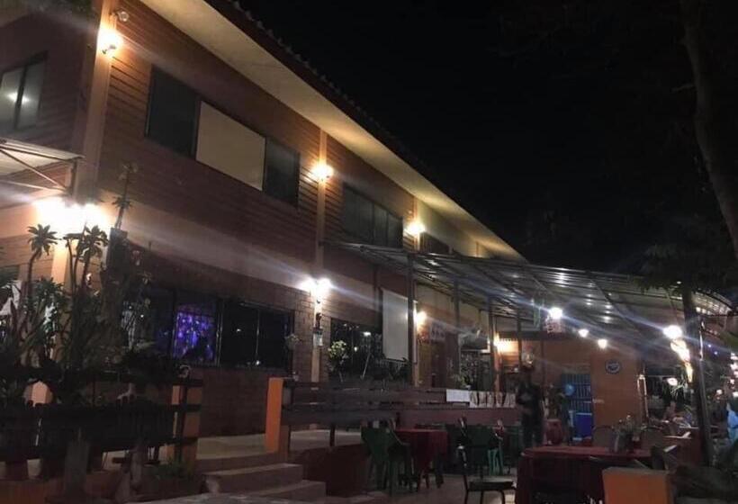 בית מלון כפרי Good View Nan Restaurant &