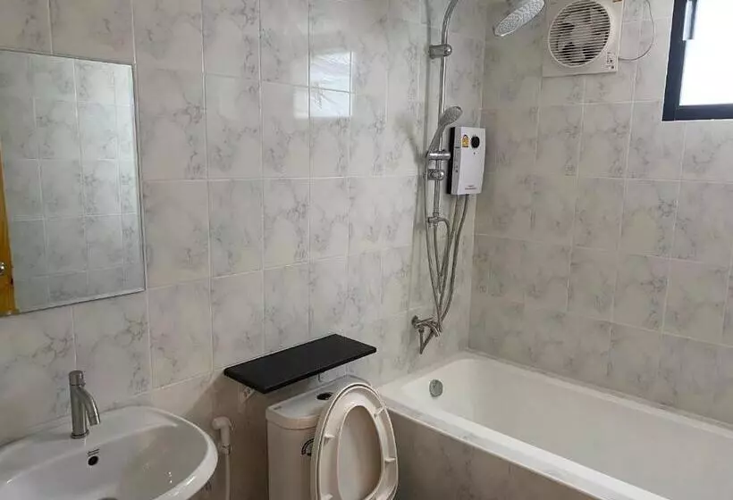 Hotelli Good View Nan Restaurant &