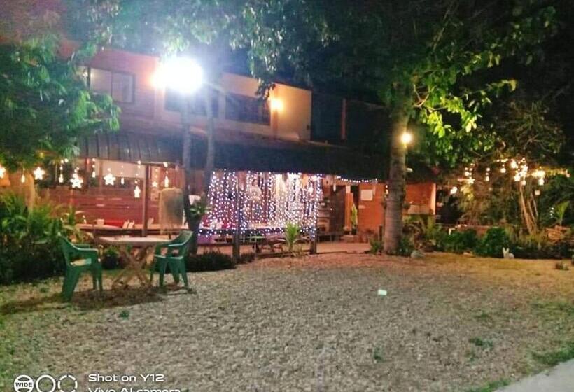 בית מלון כפרי Good View Nan Restaurant &