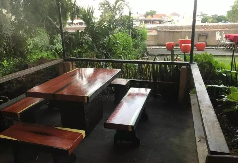 Hotelli Good View Nan Restaurant &