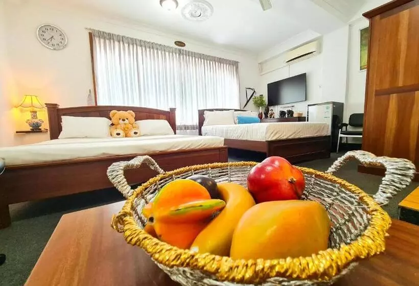 ホテル Hambantota Beach