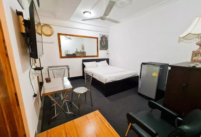 ホテル Hambantota Beach