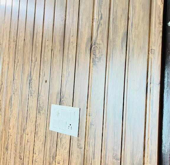 Отель Kalash Garden