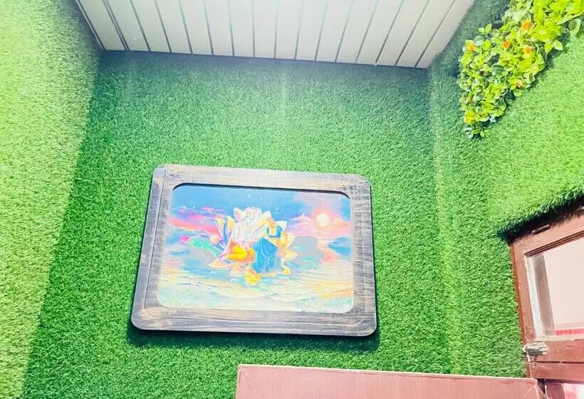 ホテル Kalash Garden