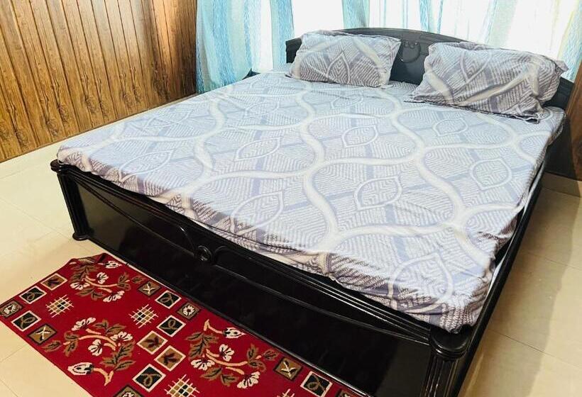 Отель Kalash Garden