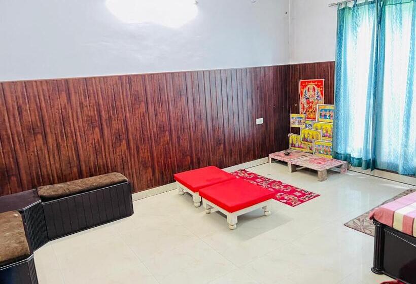 Отель Kalash Garden