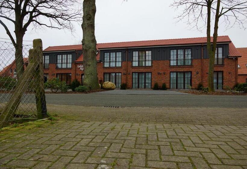 Отель Leister Appart