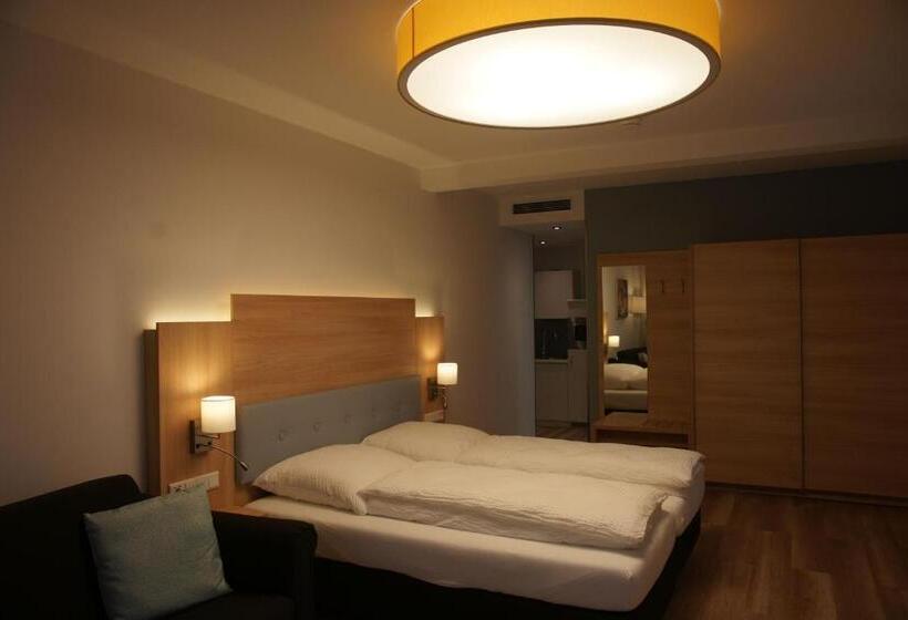 Отель Leister Appart