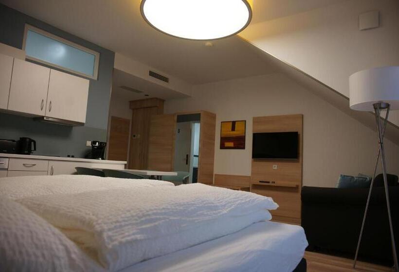 Отель Leister Appart