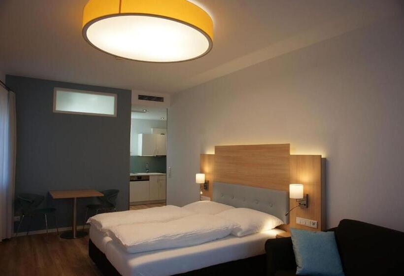 Отель Leister Appart