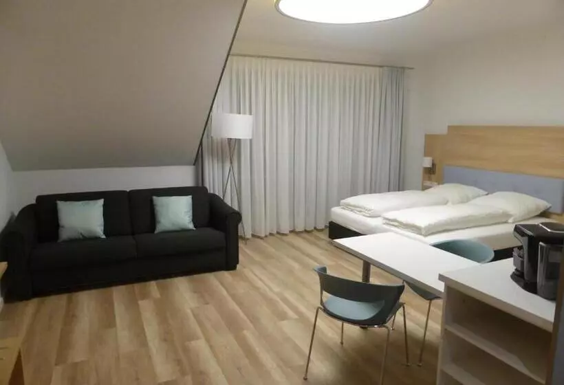 Hotelli Leister Appart