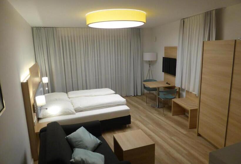 Отель Leister Appart