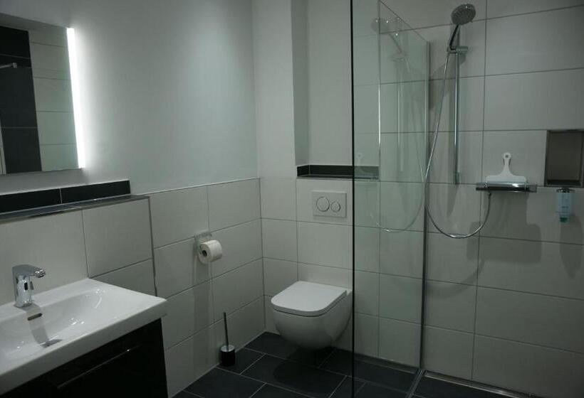 Отель Leister Appart