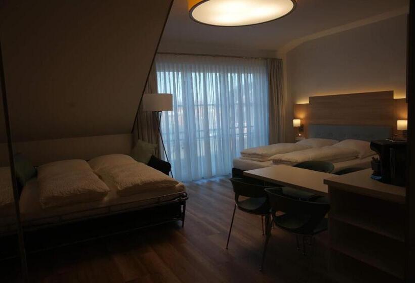 Отель Leister Appart