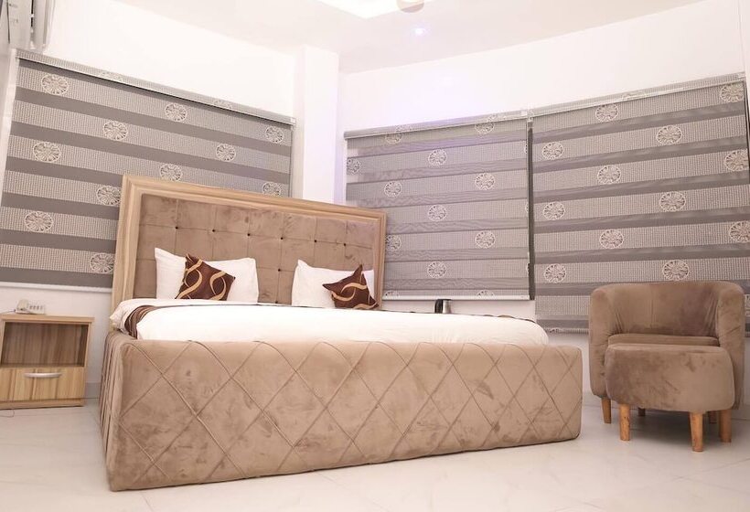 ホテル The Paradise Beach Resort And Apartment