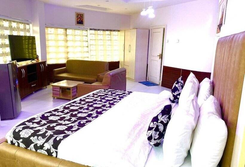 ホテル The Paradise Beach Resort And Apartment