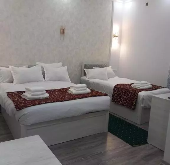 ホテル Sitarabonu