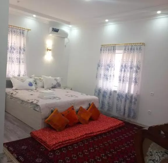 ホテル Sitarabonu