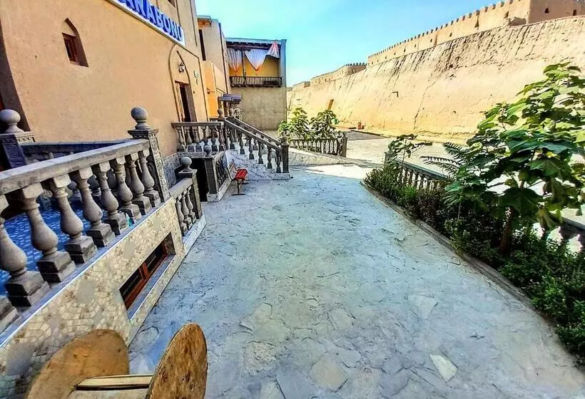 ホテル Sitarabonu