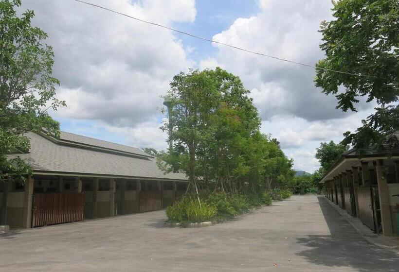 هتل Sp Park Cha Am