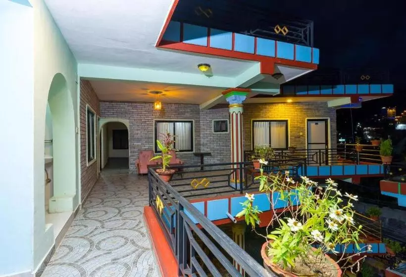 هتل Stone House