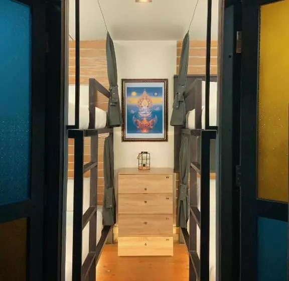 My Bunk Hostel