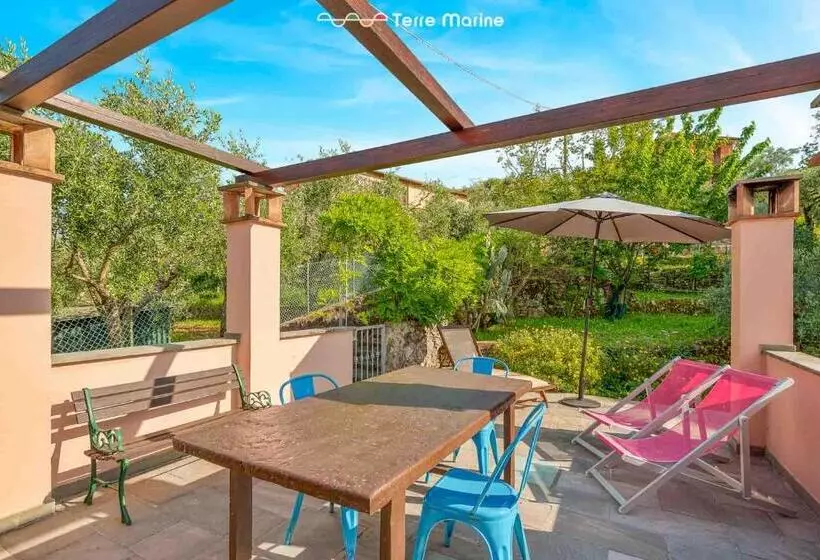 پانسیون A Casa Tua Room, Terre Marine