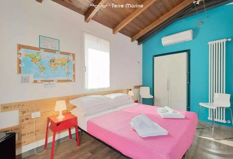 پانسیون A Casa Tua Room, Terre Marine