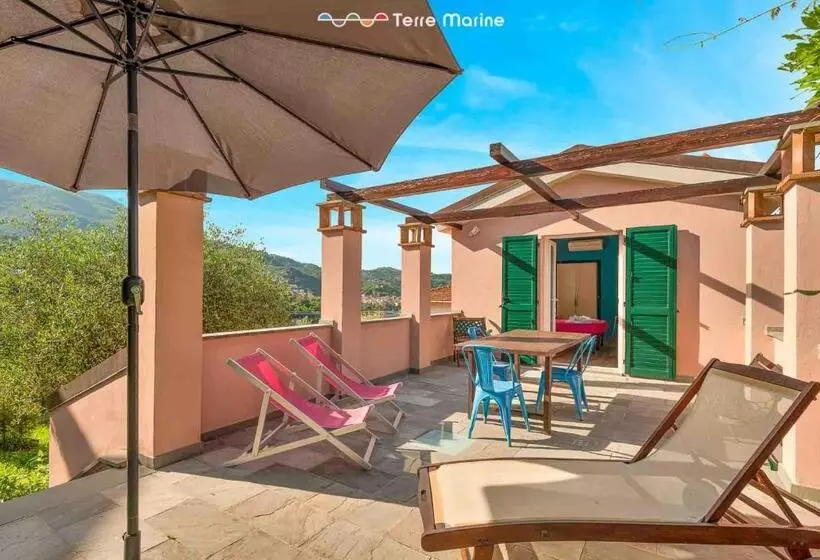 پانسیون A Casa Tua Room, Terre Marine