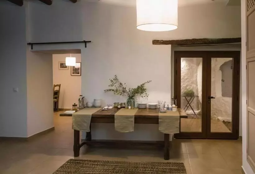 Majatalo Casa De Los Cuadros