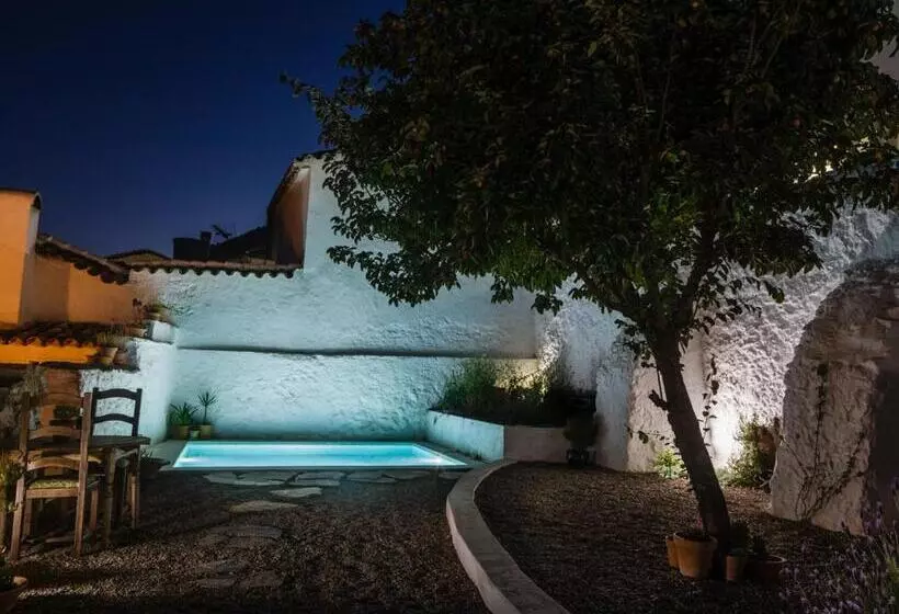 Majatalo Casa De Los Cuadros