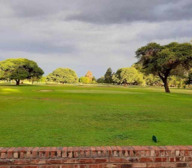 بنسيون Lafenis Selfsorg