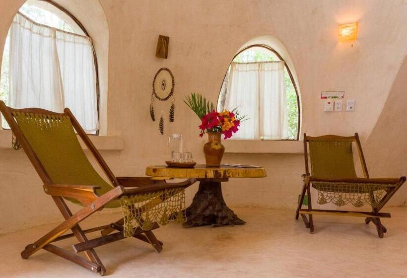 פנסיון Room In Lodge   Ecolush Couple Mayan Dome Cenote Bikes