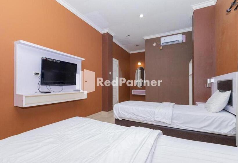 Star Hotel Jaksa Mitra Reddoorz