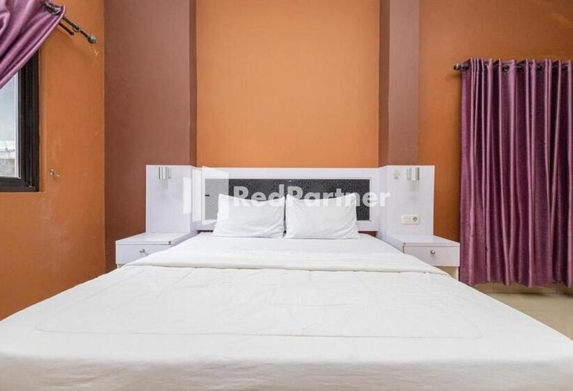 Star Hotel Jaksa Mitra Reddoorz