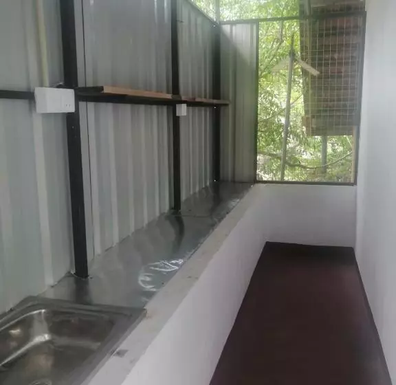 ユースホステル Vishna Guest, Batticaloa