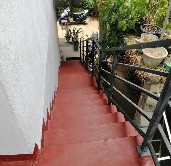 Vandrarhem Vishna Guest, Batticaloa
