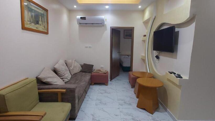 Apartment 2 Bedrooms At Mirage Bay