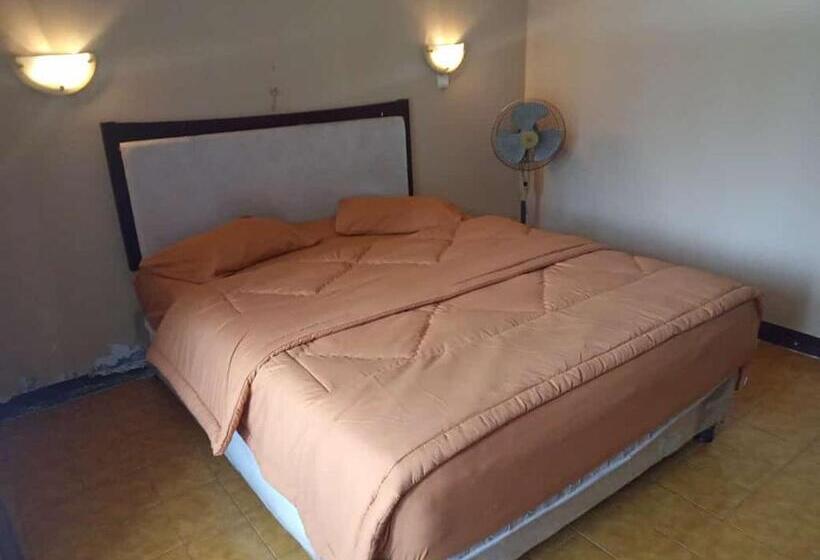 Bed and Breakfast Villa Matahari