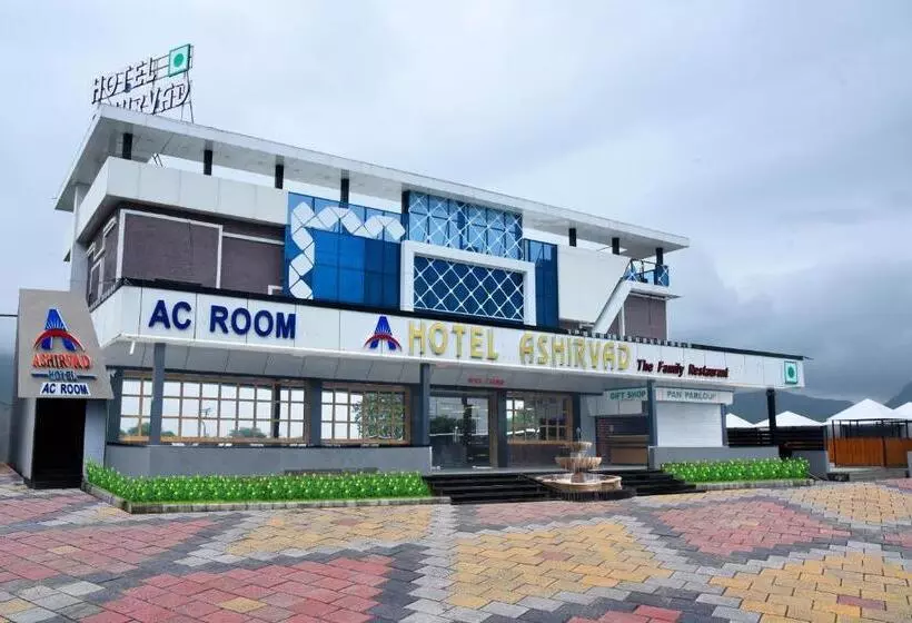 Hotelli Ashirvad