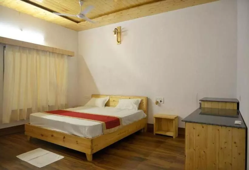 Hotelli Gill Resort