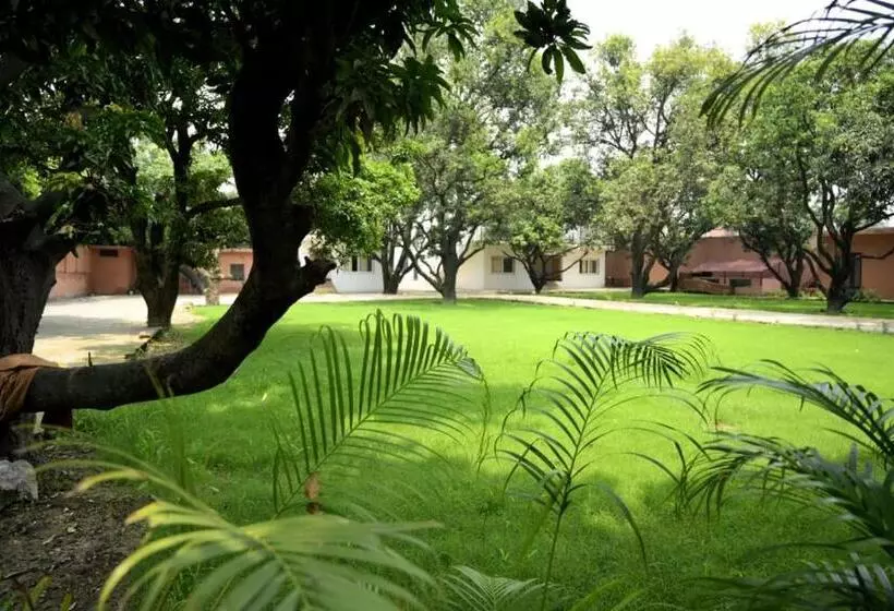 Hotelli Gill Resort