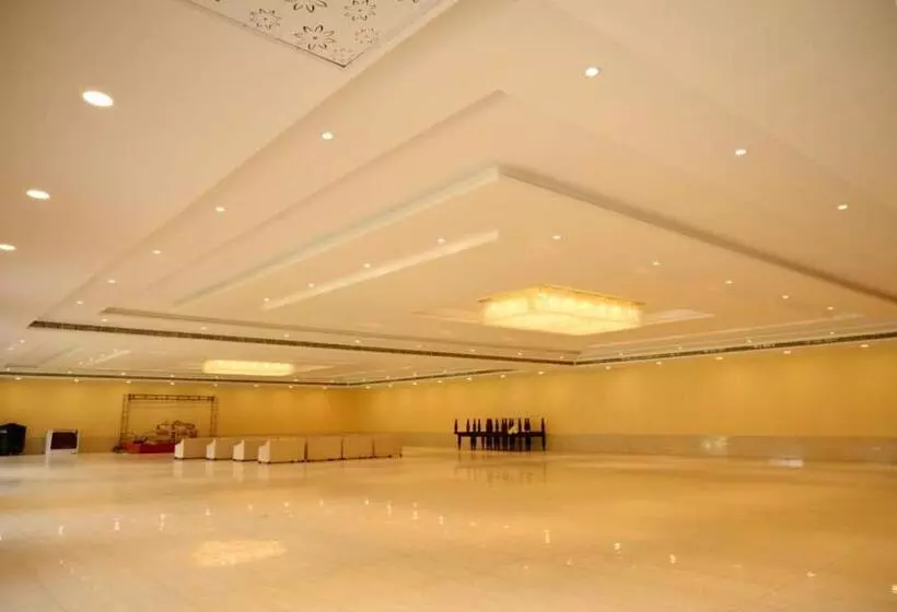 Hotelli Gill Resort